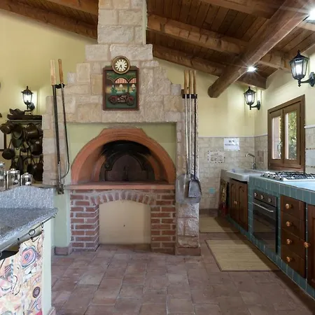 Villa Miki 10, Emma *