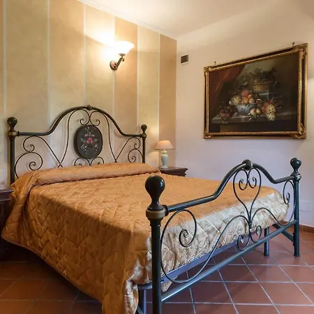 Miki 10, Emma Villa Bruno