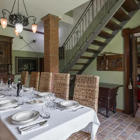 Villa Miki 10, Emma Bruno